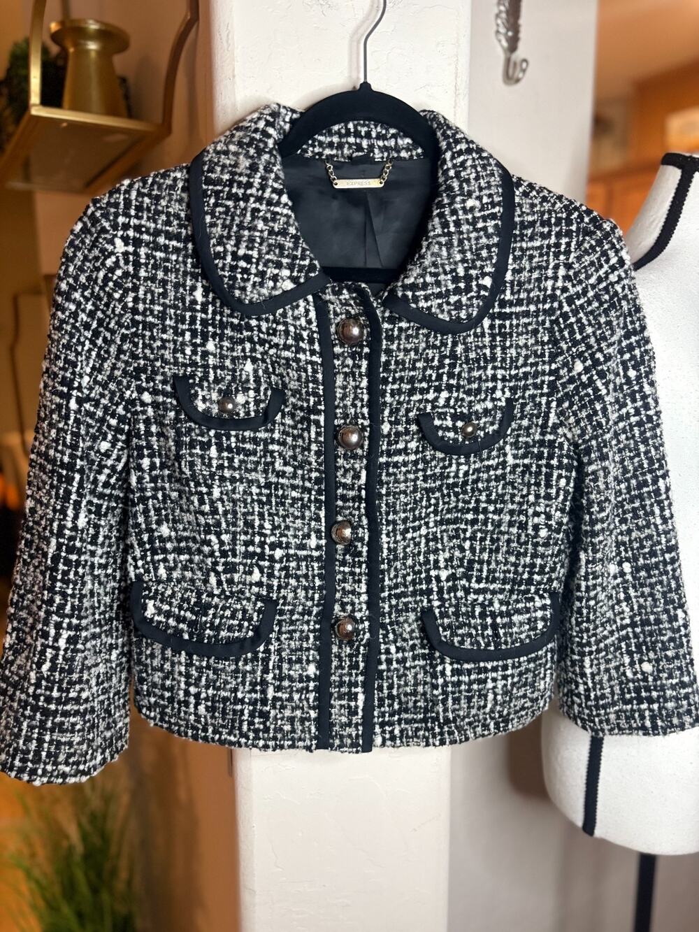 Womens Express Blazer US Size 8 Tweed Black White Long Sleeve Collared